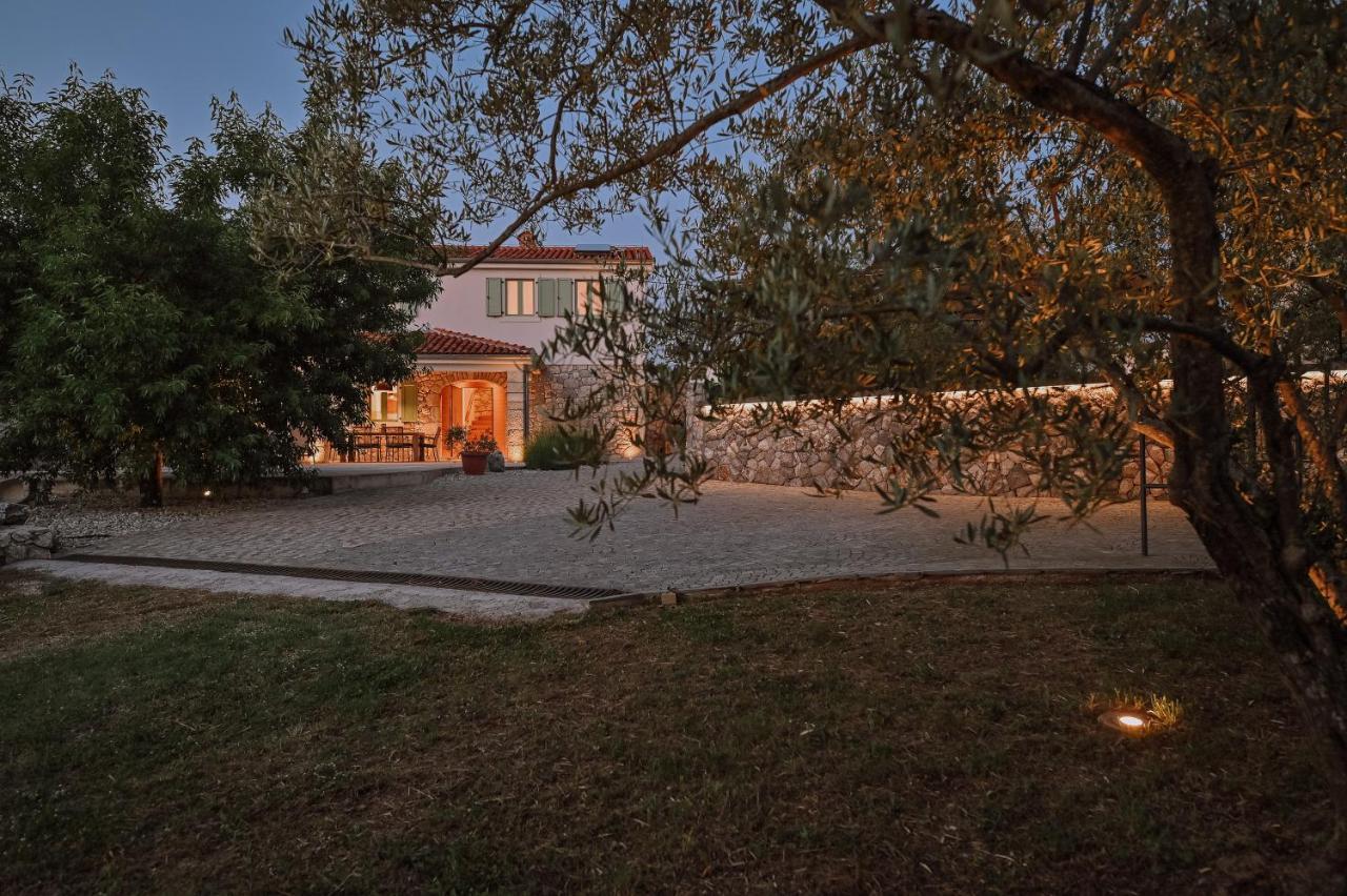 Vila Stala Malinska Kültér fotó